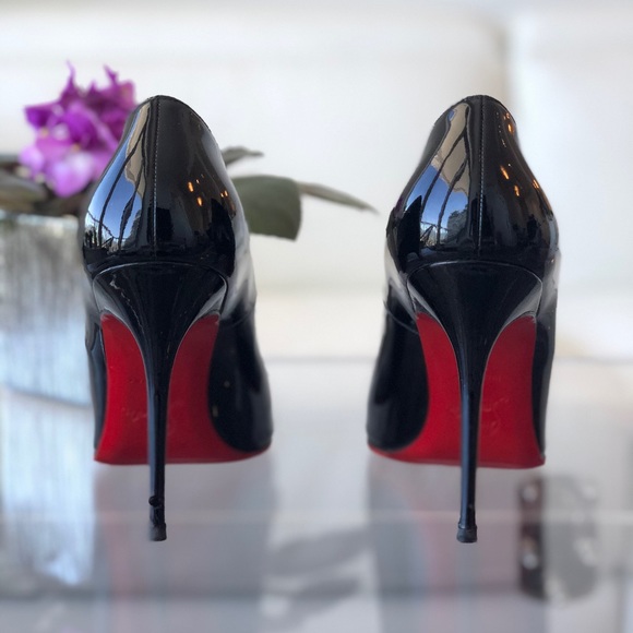 CHRISTIAN LOUBOUTIN FIFI PATENT LEATHER PUMPS - Picture 4 of 6